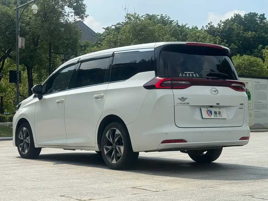 GAC Motor Trumpchi M6 — фото 25