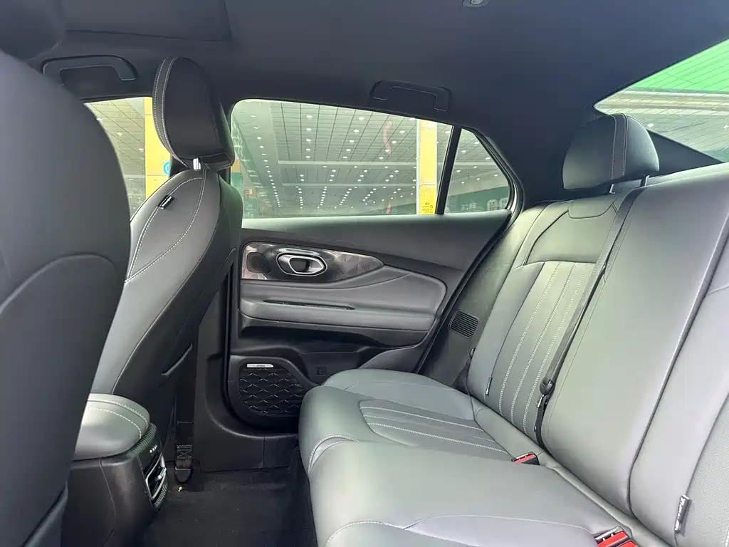 GAC Motor Shadow Leopard — фото 6