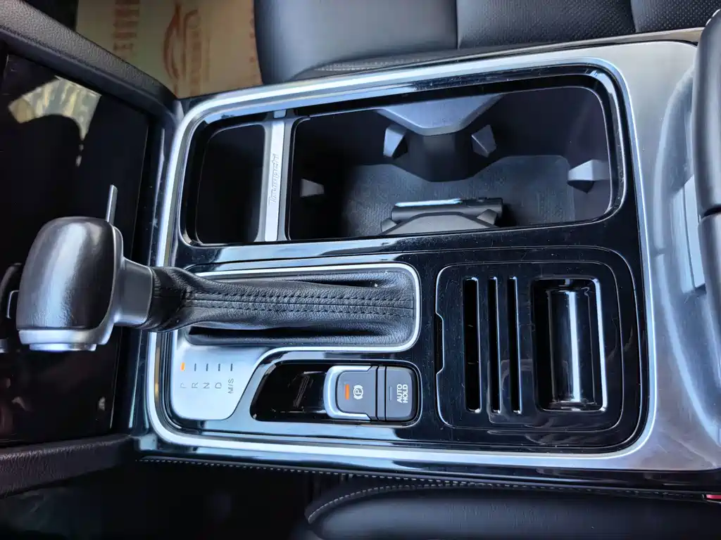GAC Motor Trumpchi GS8 — фото 14