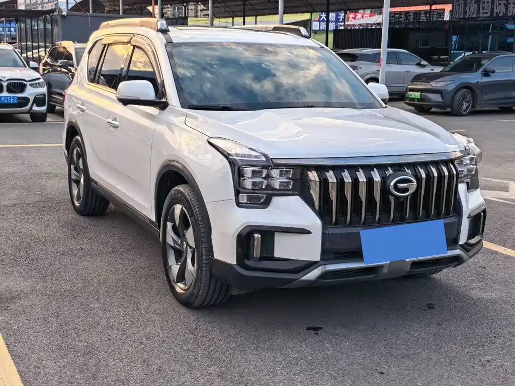 GAC Motor Trumpchi GS8 — фото 3