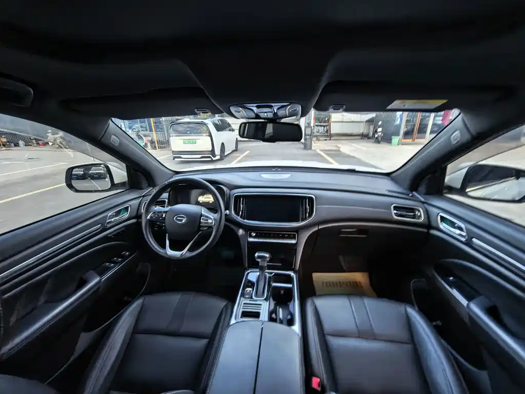 GAC Motor Trumpchi GS8 — фото 9
