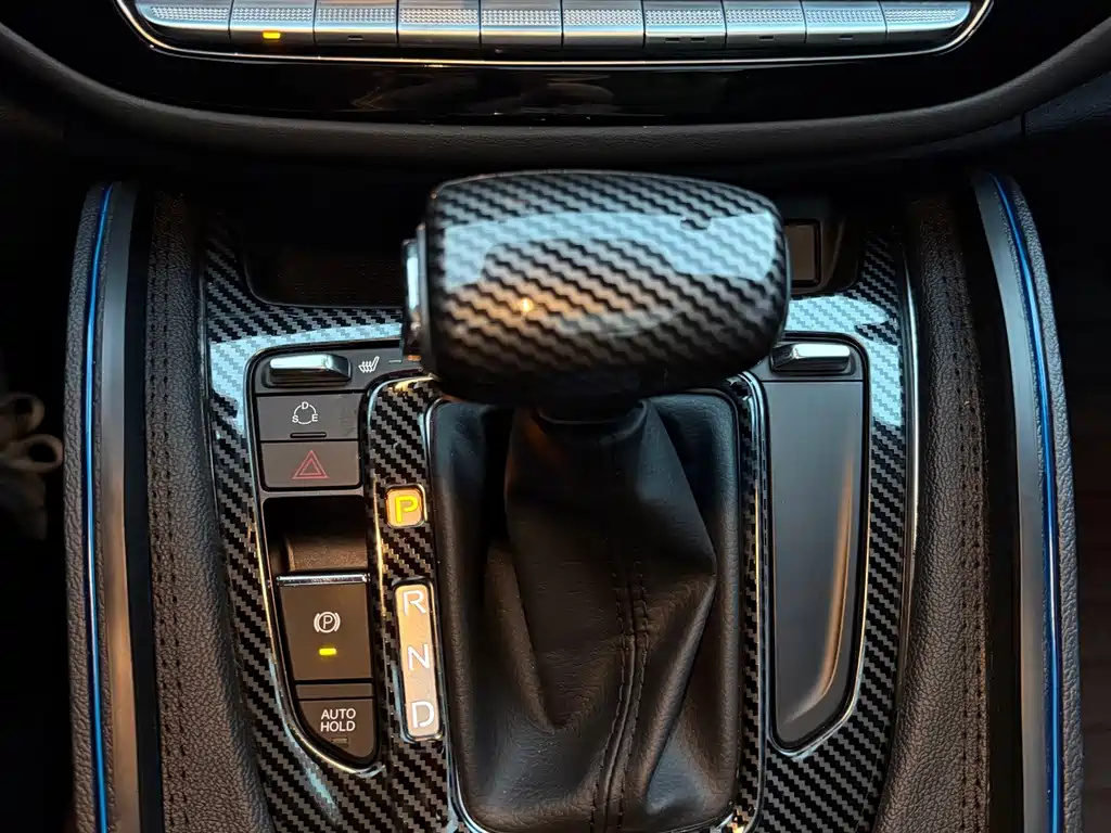 GAC Motor Trumpchi M6 — фото 11