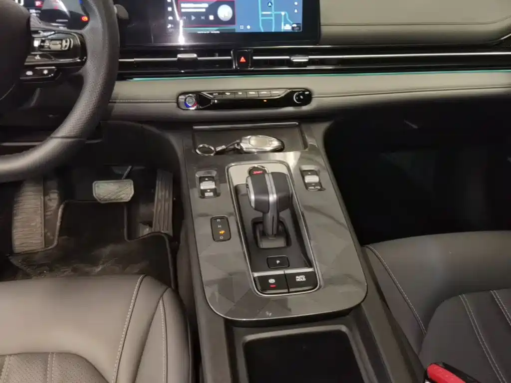 GAC Motor Shadow Leopard — фото 14