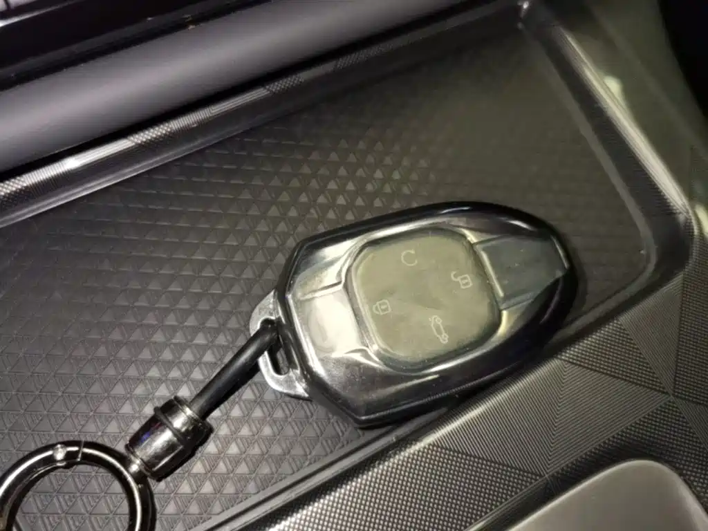 GAC Motor Shadow Leopard — фото 9