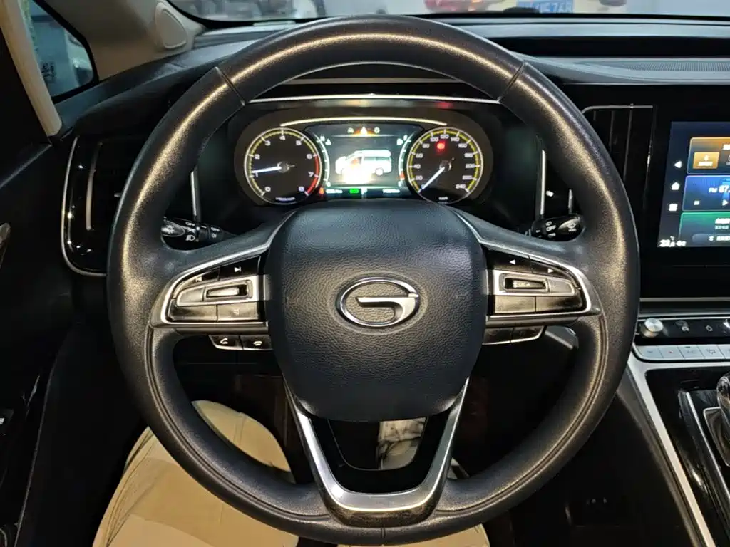 GAC Motor Trumpchi M8 — фото 11
