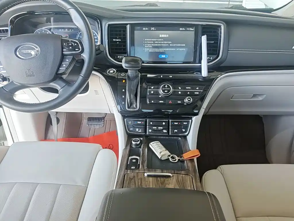 GAC Motor Trumpchi M8 — фото 14
