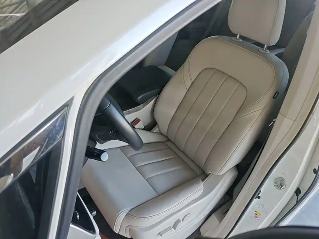 GAC Motor Trumpchi M8 — фото 15