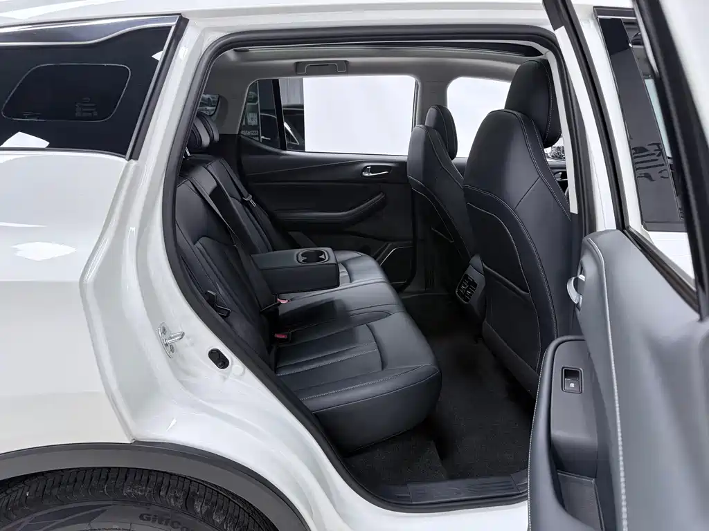 GAC Motor Trumpchi GS4 — фото 11