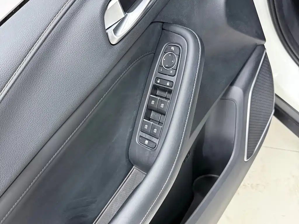 GAC Motor Trumpchi GS4 — фото 23