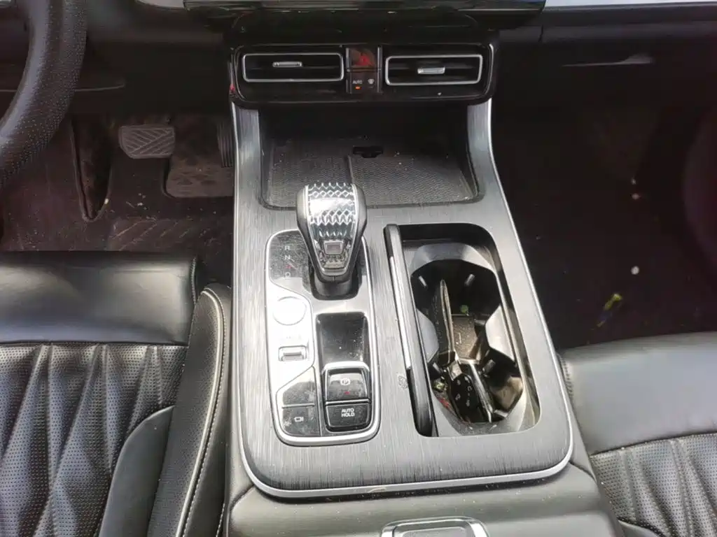 GAC Motor Trumpchi GS8 — фото 14