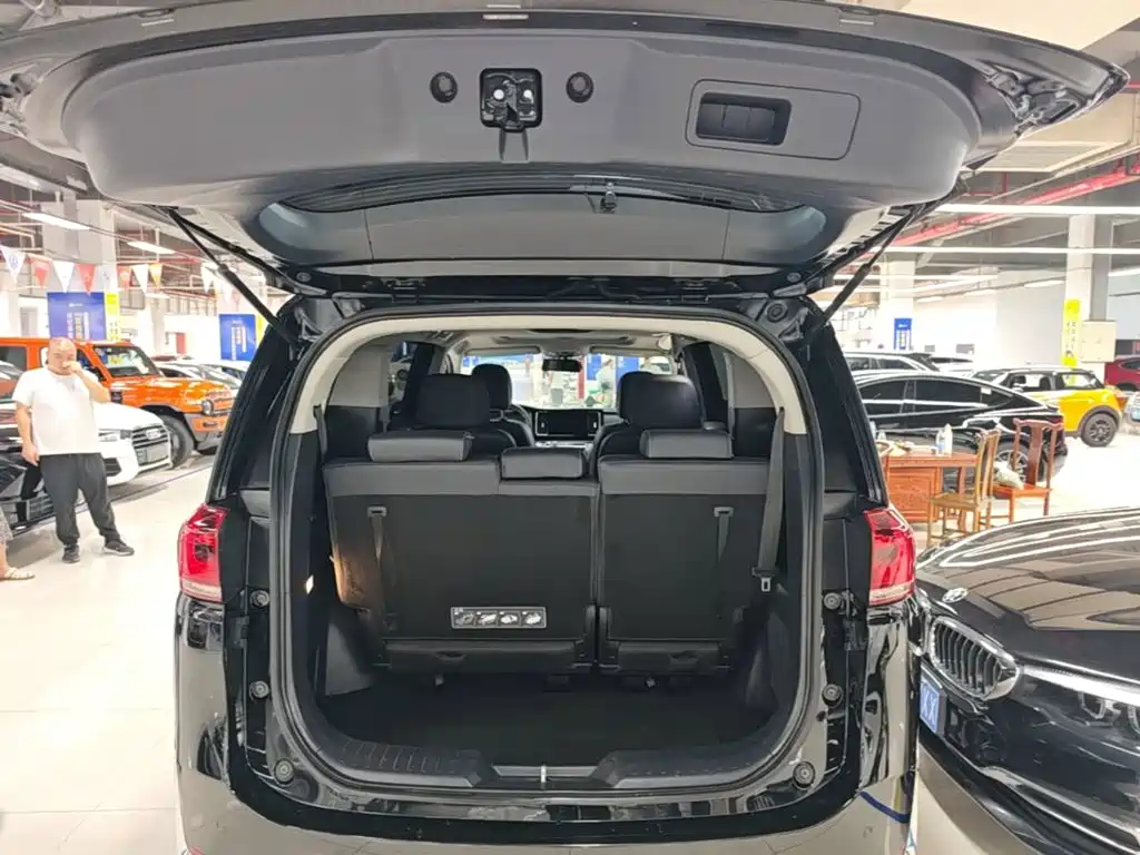 GAC Motor Trumpchi M8 — фото 19