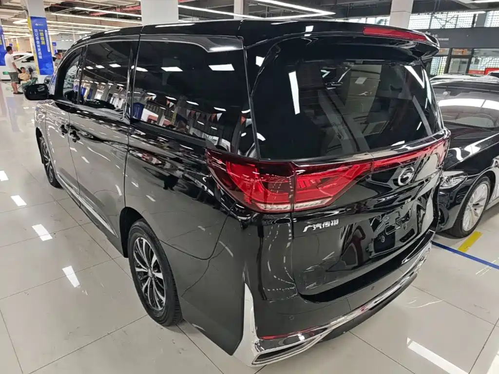 GAC Motor Trumpchi M8 — фото 5
