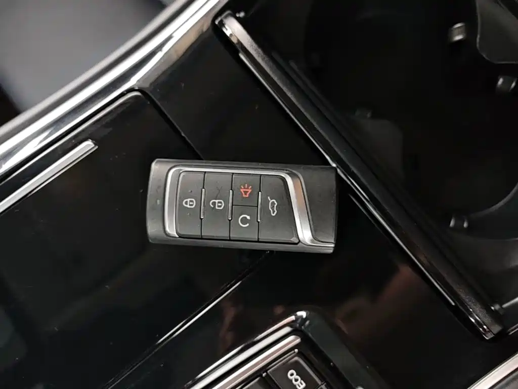 GAC Motor Trumpchi M8 — фото 9