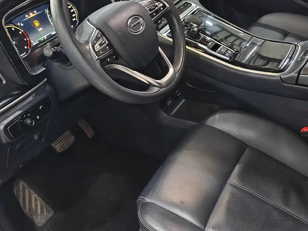 GAC Motor Trumpchi M8 — фото 8