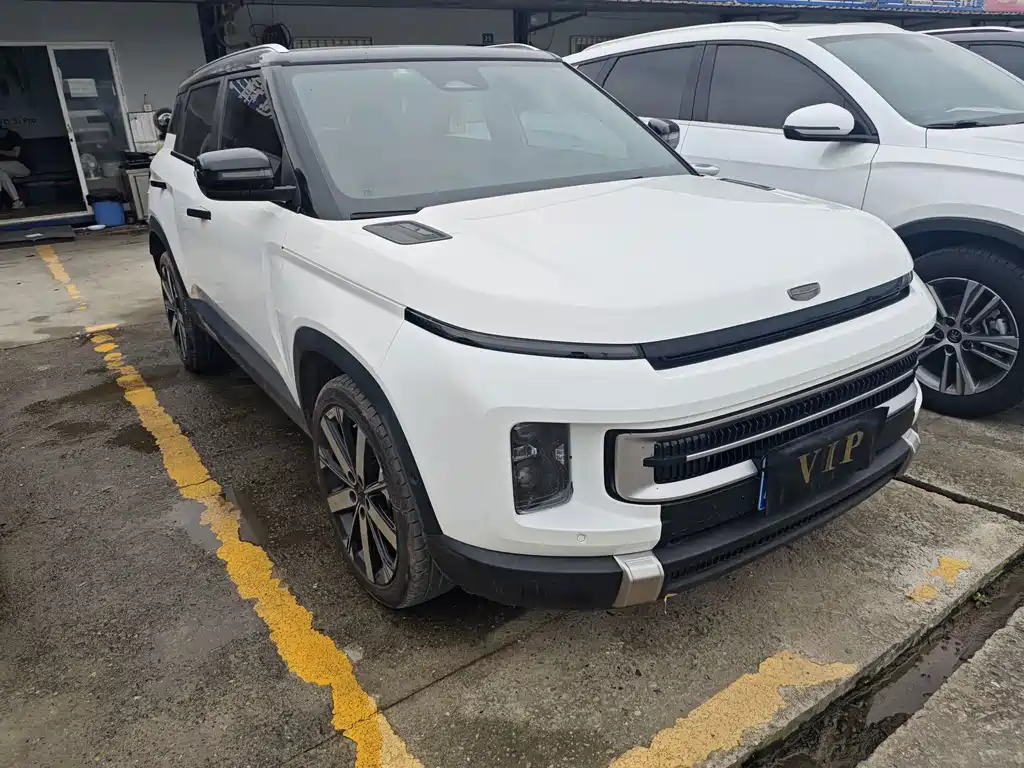 Geely Icon — фото 3