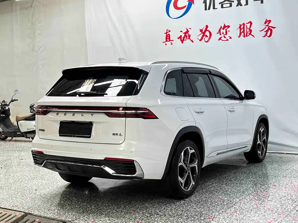 Geely Xingyue L — фото 18