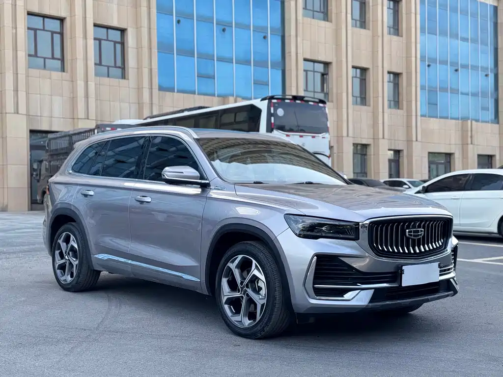 Geely Xingyue L — фото 3
