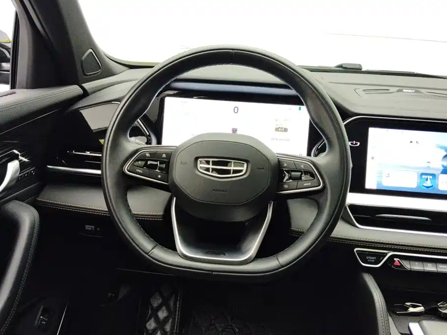 Geely Xingyue L — фото 15