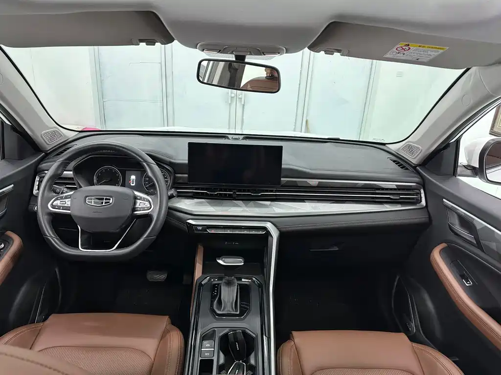 Geely Vision X6 — фото 11