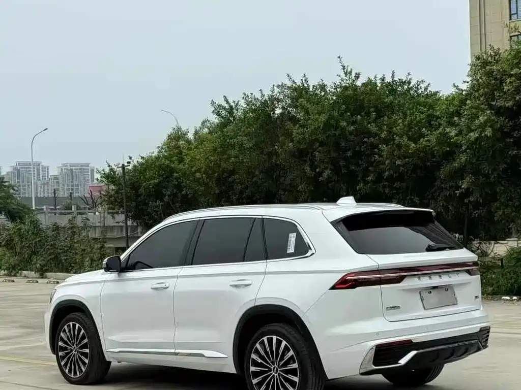 Geely Xingyue L — фото 7