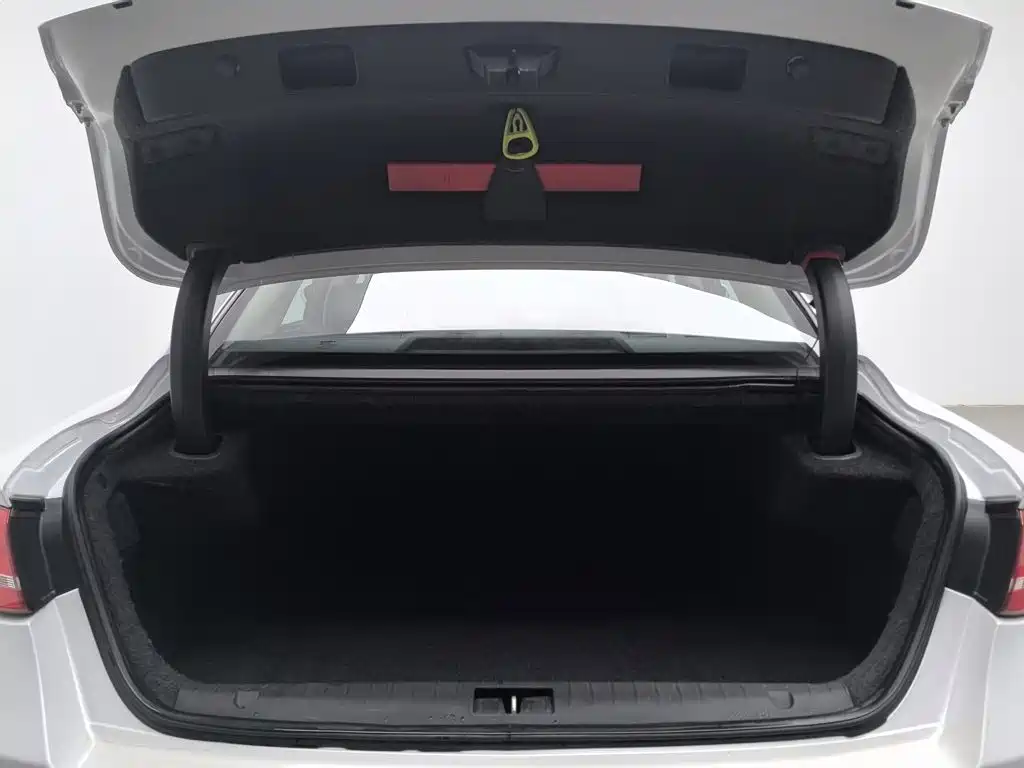 Geely Borui — фото 16