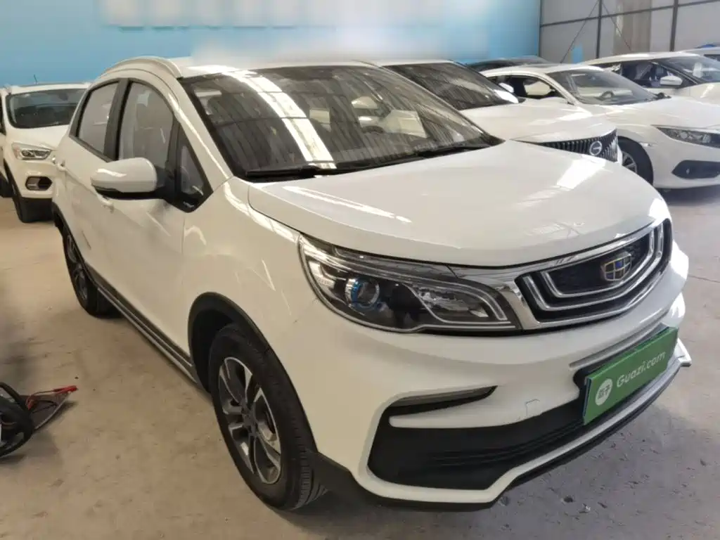 Geely Vision X3 — фото 4