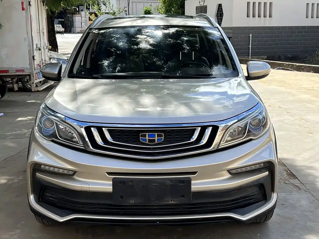 Geely Vision X3 — фото 3