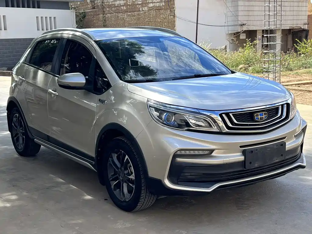 Geely Vision X3 — фото 4