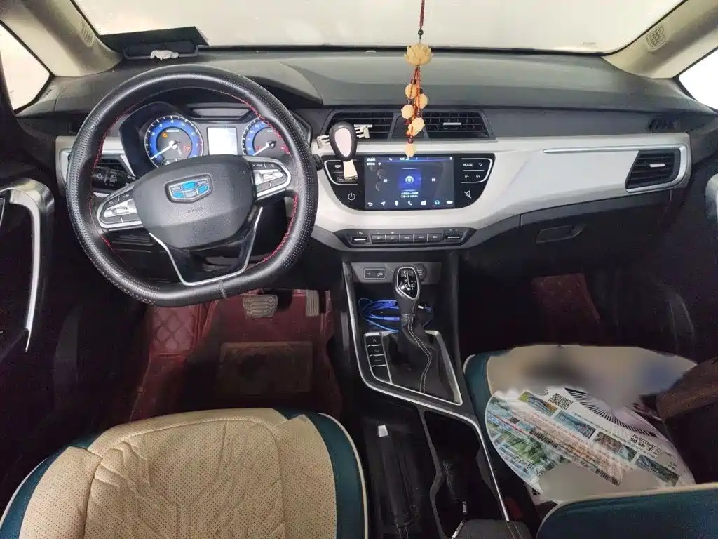 Geely Vision X3 — фото 13