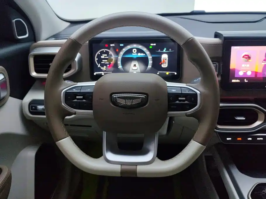 Geely Icon — фото 15