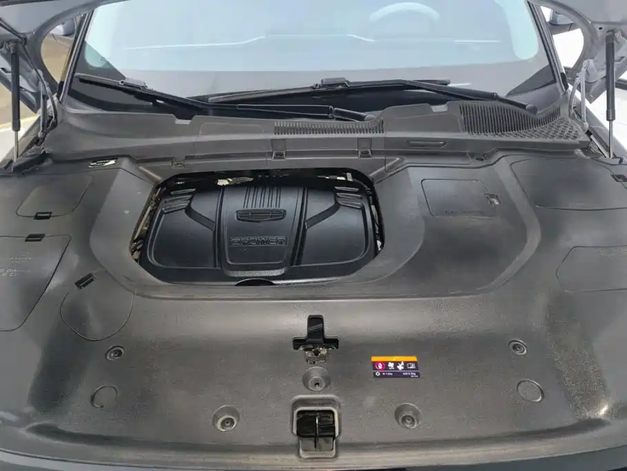 Geely Icon — фото 10