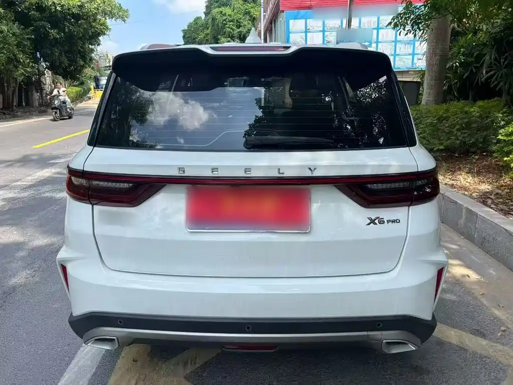 Geely Vision X6 — фото 6