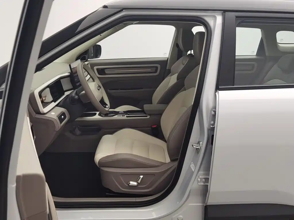 Geely Icon — фото 10