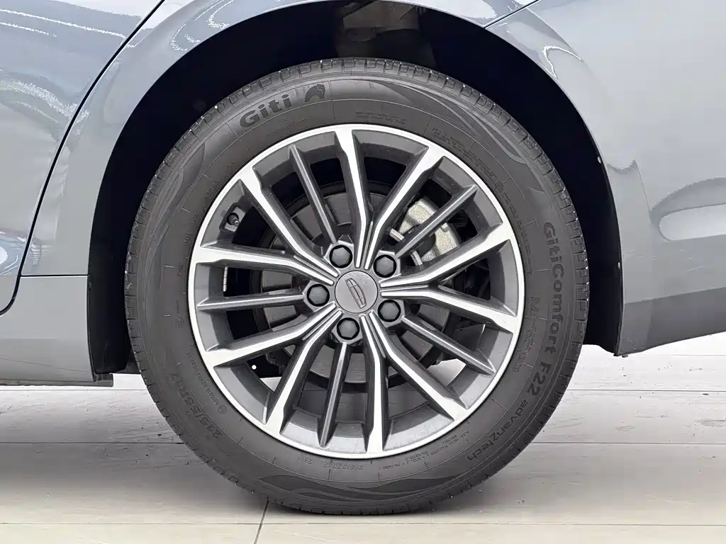 Geely Xingrui — фото 13