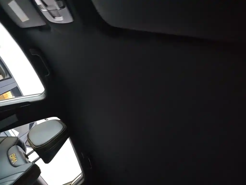 Geely Binyue — фото 18
