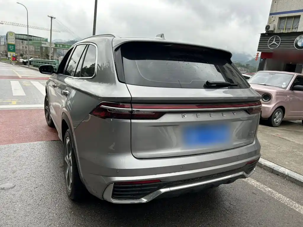 Geely Xingyue L — фото 23