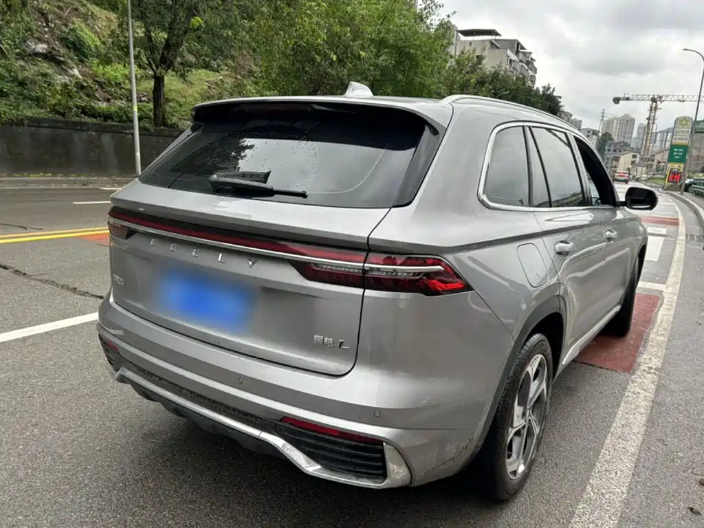 Geely Xingyue L — фото 24