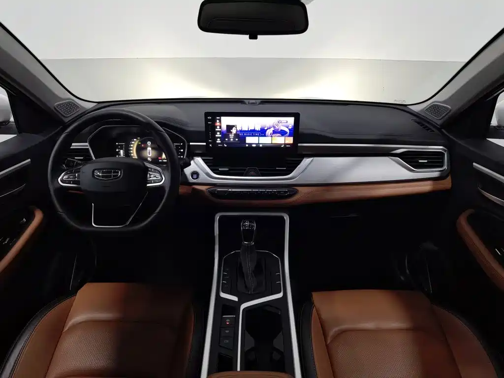 Geely Vision X6 — фото 5
