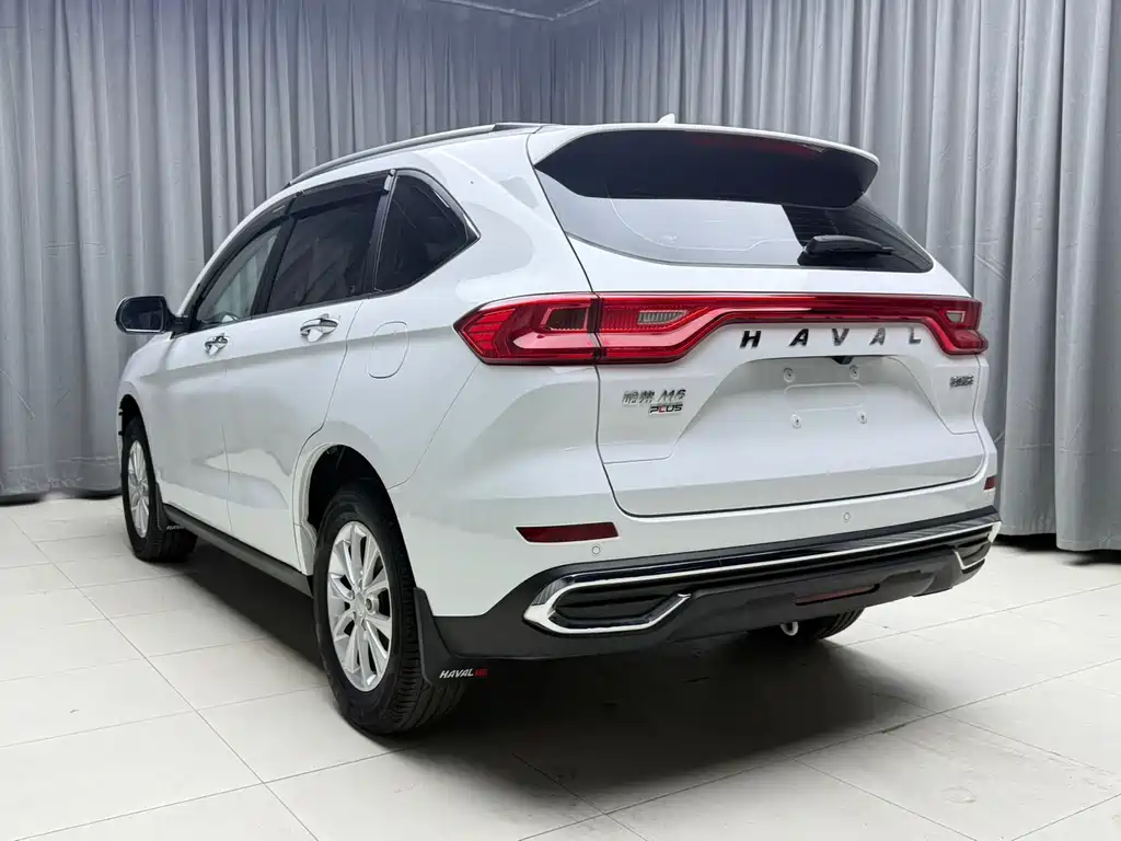 Haval M6 — фото 6