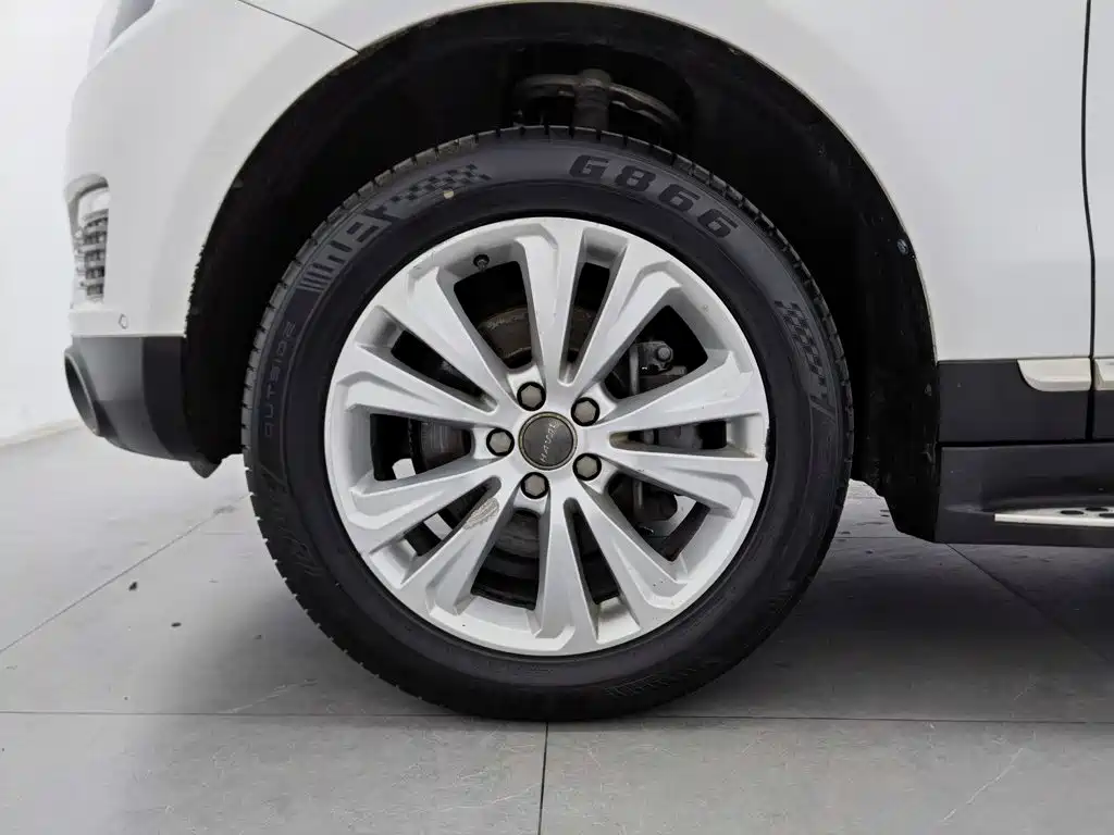 Haval H8 — фото 17