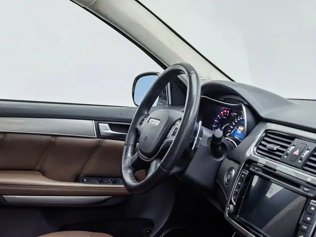 Haval H8 — фото 22