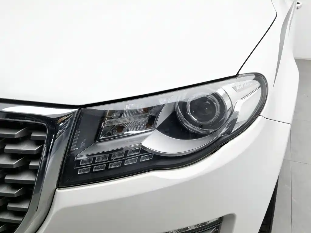 Haval H8 — фото 7