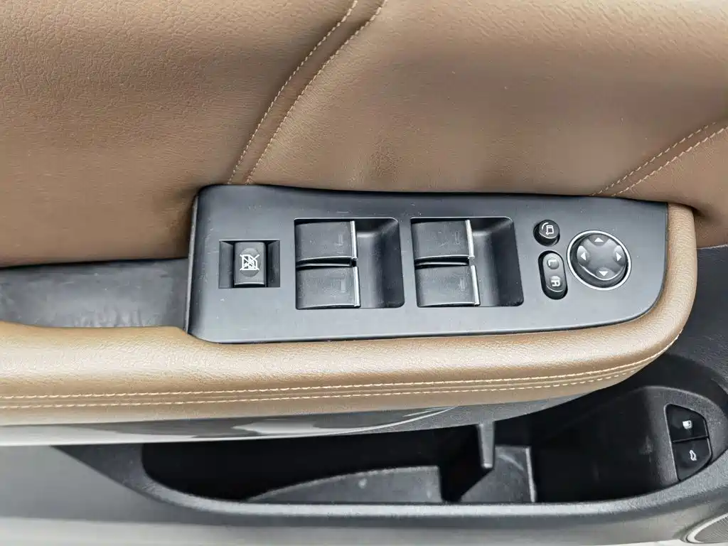 Haval H8 — фото 9