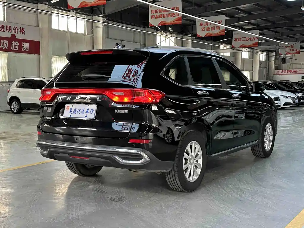Haval M6 — фото 6