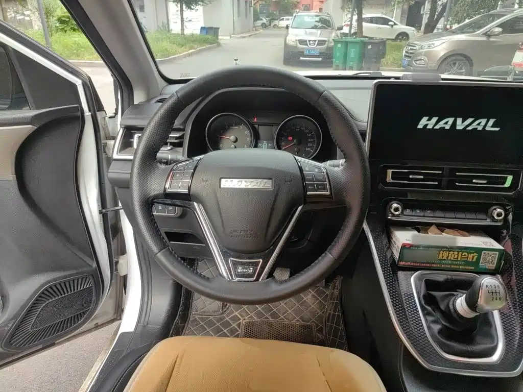 Haval M6 — фото 13