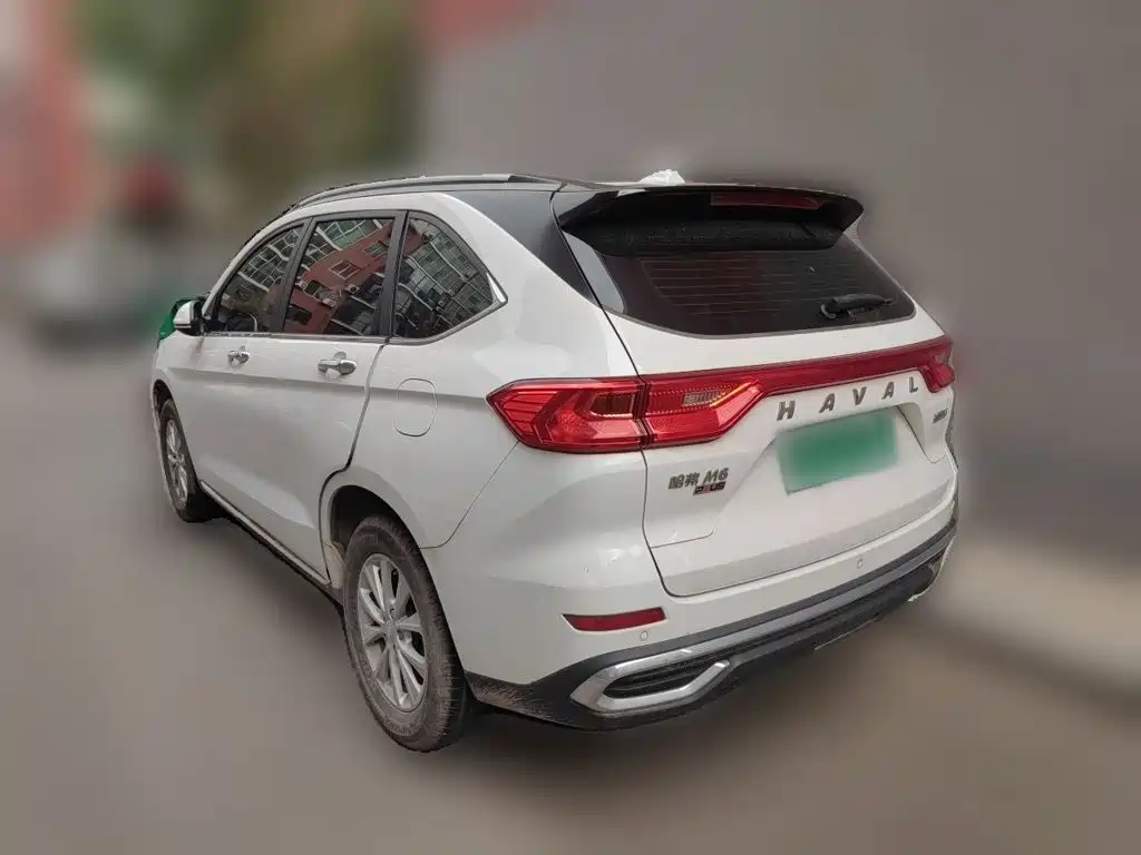 Haval M6 — фото 6
