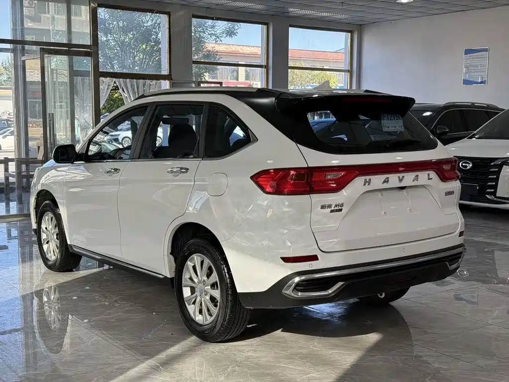 Haval M6 — фото 4