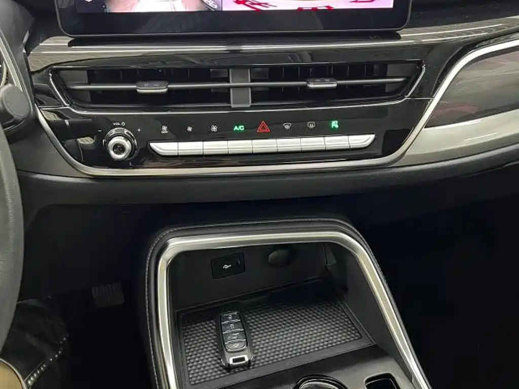 Haval H6 — фото 10