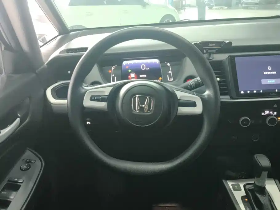 Honda Fit — фото 15