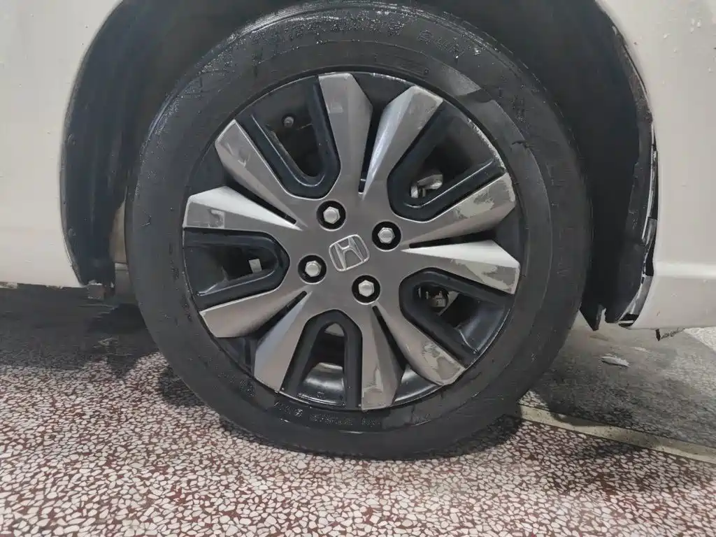 Honda Fit — фото 24
